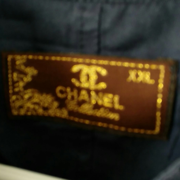 CHANEL Blue Top with Embellishments - Picture 2 of 5